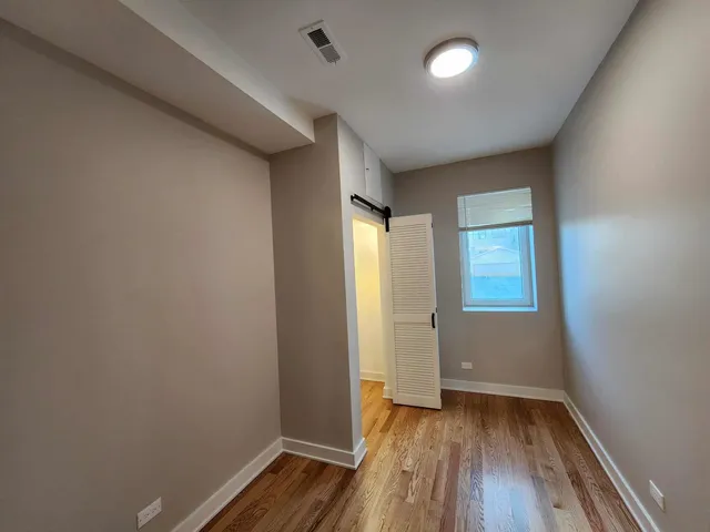 $2,200 | 6321 South Eberhart Avenue, Unit 1, Chicago, IL 60637