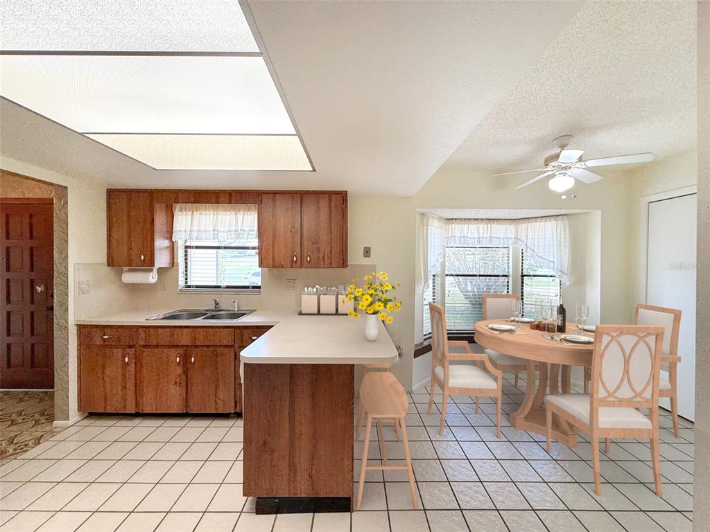 9264 Manchester Street Spring Hill, FL 34606 - Photo 17 of 40