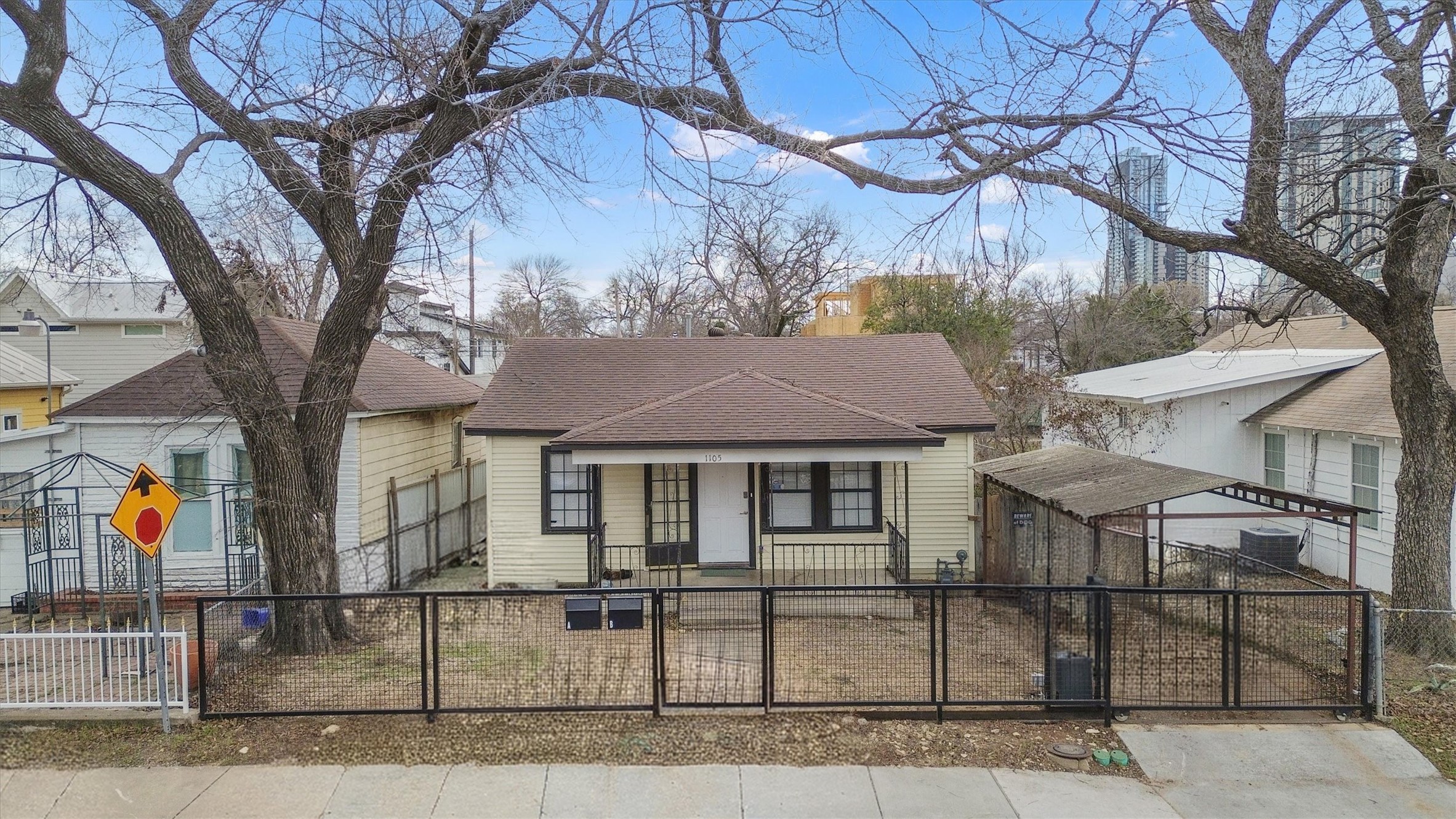 1105 East 3rd Street Austin, TX 78702 - Photo 36 of 40