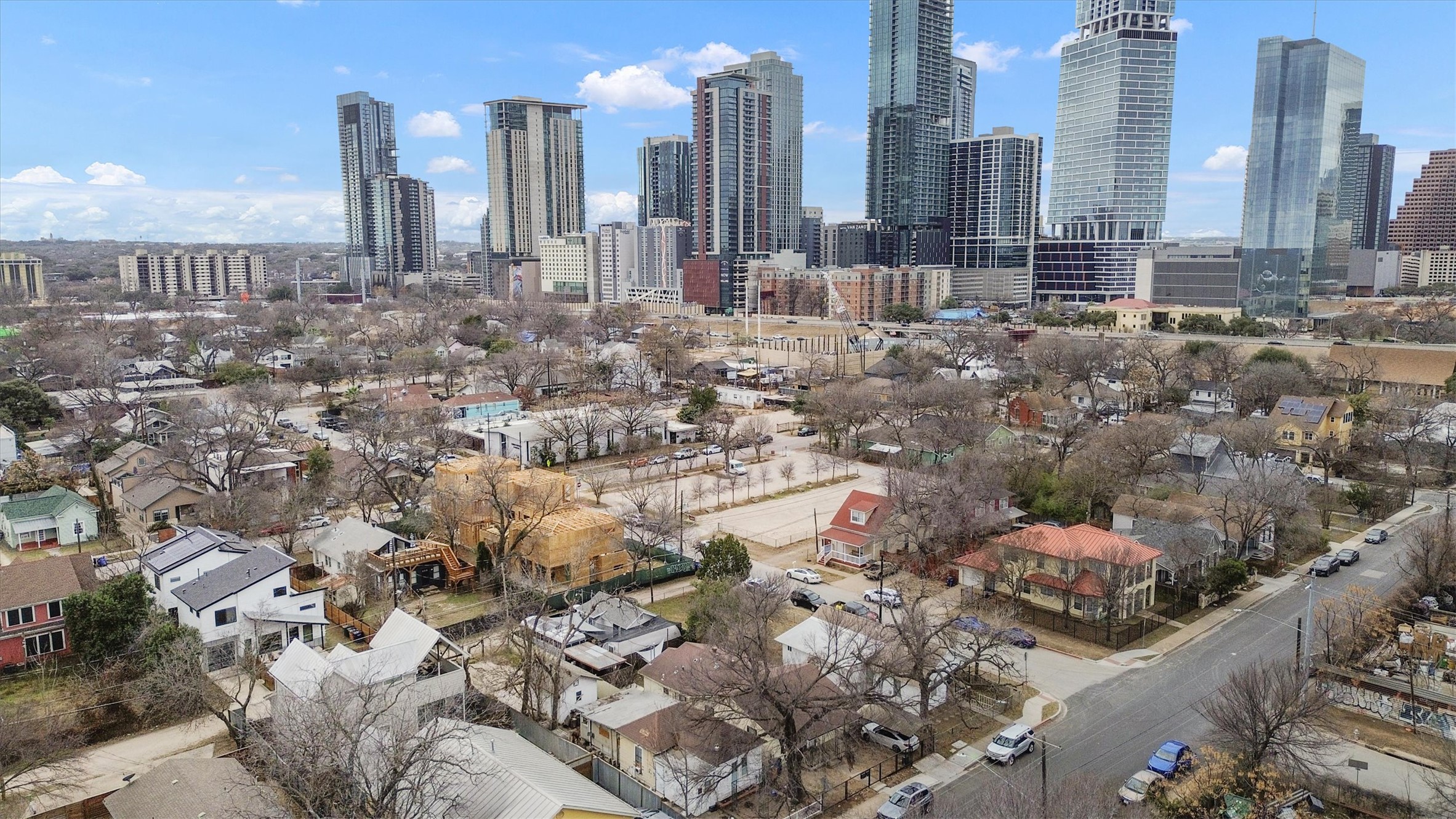 1105 East 3rd Street Austin, TX 78702 - Photo 38 of 40 a view of a city with tall buildings