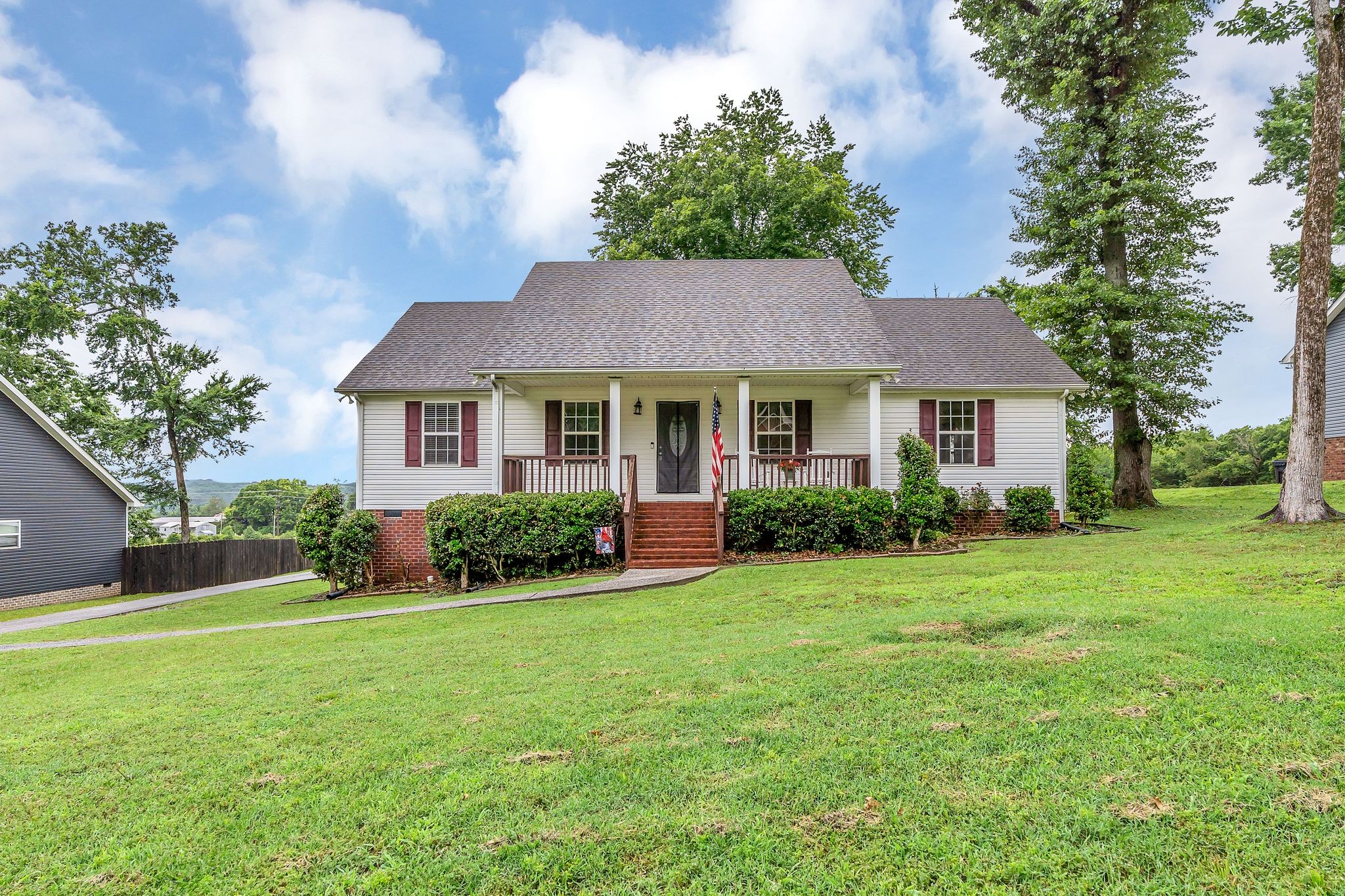 125 Hickory Ridge Lane Hartsville, TN 37074 - Photo 4 of 28