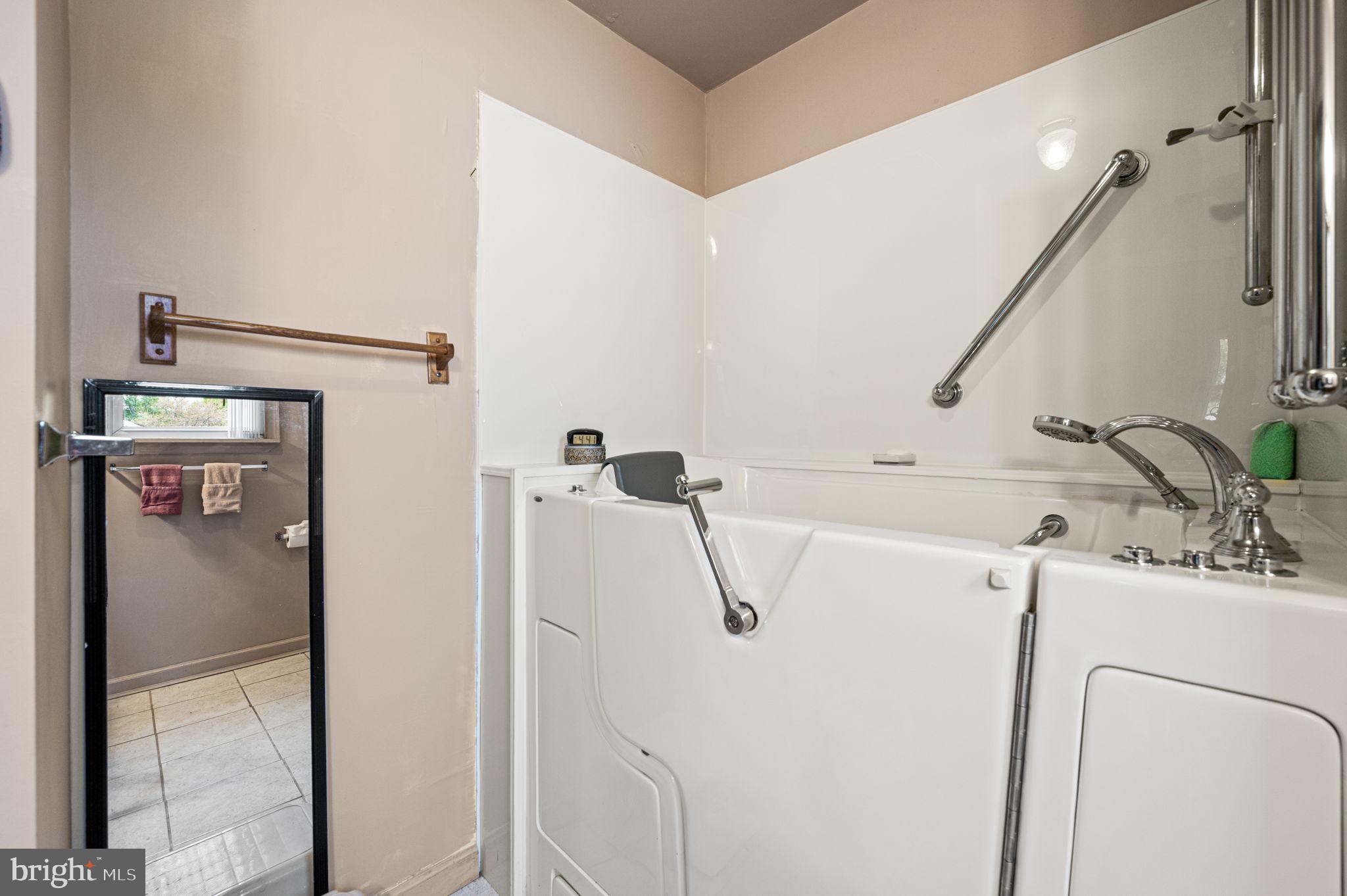 3620 Creamery Road Bensalem, PA 19020 - Photo 20 of 39 Master bedroom bathroom