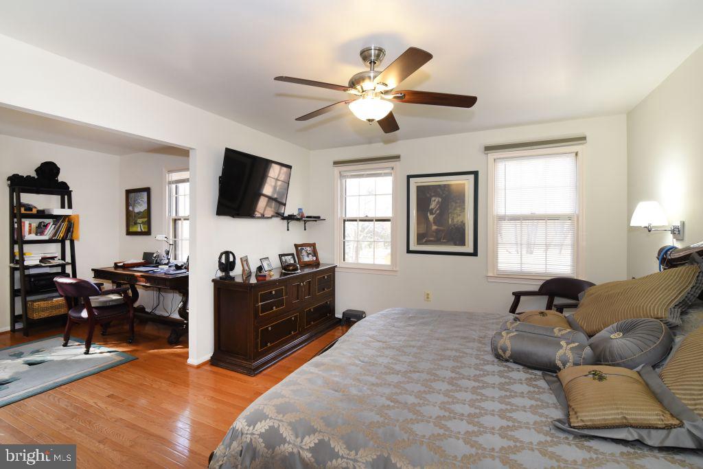 4851 Carriagepark Road Fairfax, VA 22032 - Photo 15 of 25 Gallery Image 15