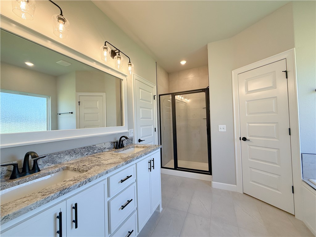 1808 Edwards Street Pea Ridge, AR 72751 - Photo 9 of 15 Gallery Image 9