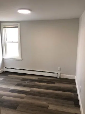 $2,200 | 15 Rock Street, Unit 1, Bristol, RI 02809