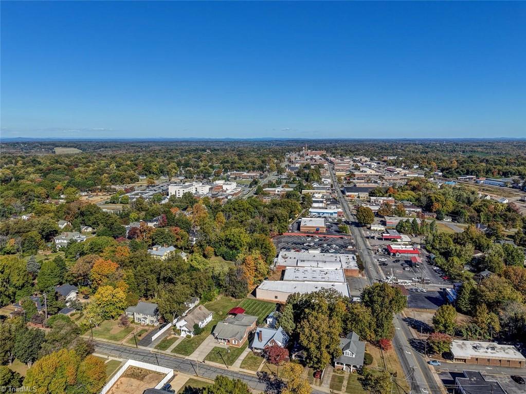 508 Redd Street Reidsville, NC 27320 - Photo 9 of 50