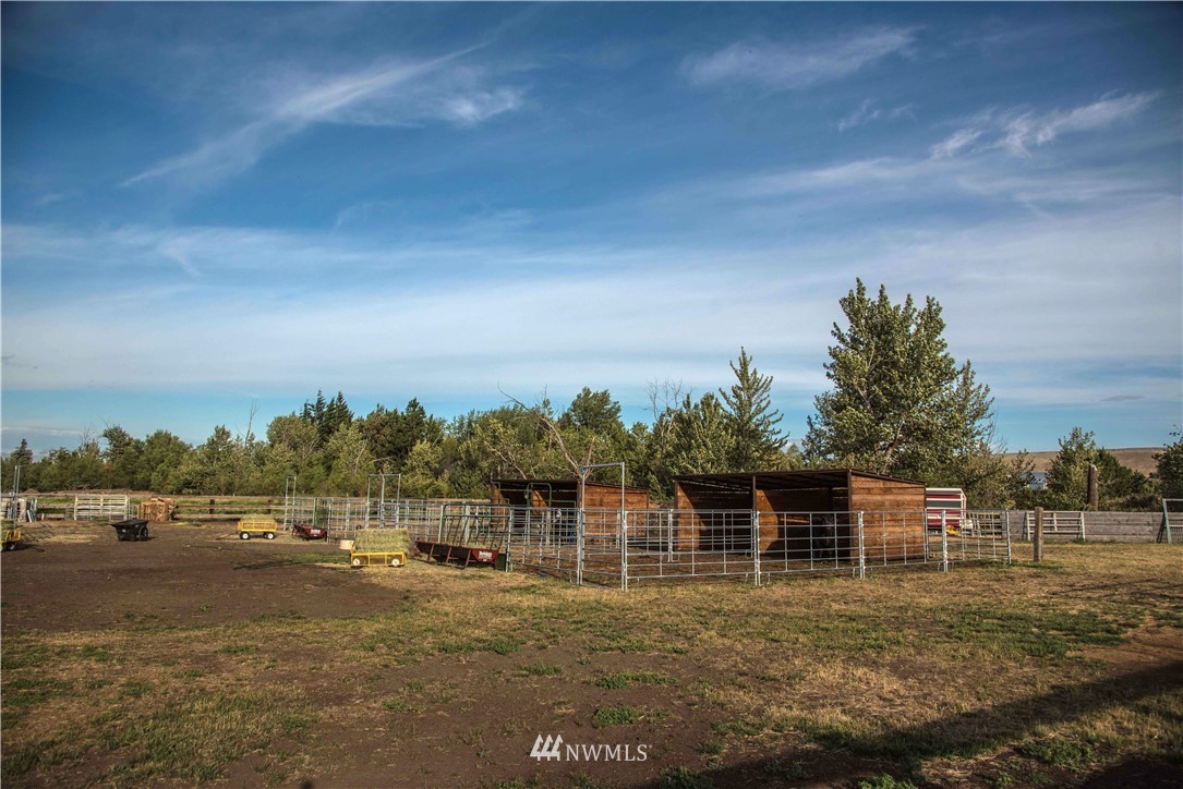 3250 Hanson Road Ellensburg, WA 98926 - Photo 32 of 36 Gallery Image 32