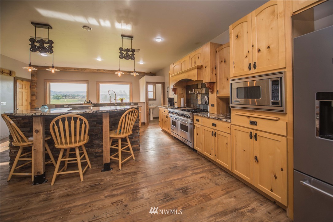 3250 Hanson Road Ellensburg, WA 98926 - Photo 9 of 36 Gallery Image 9