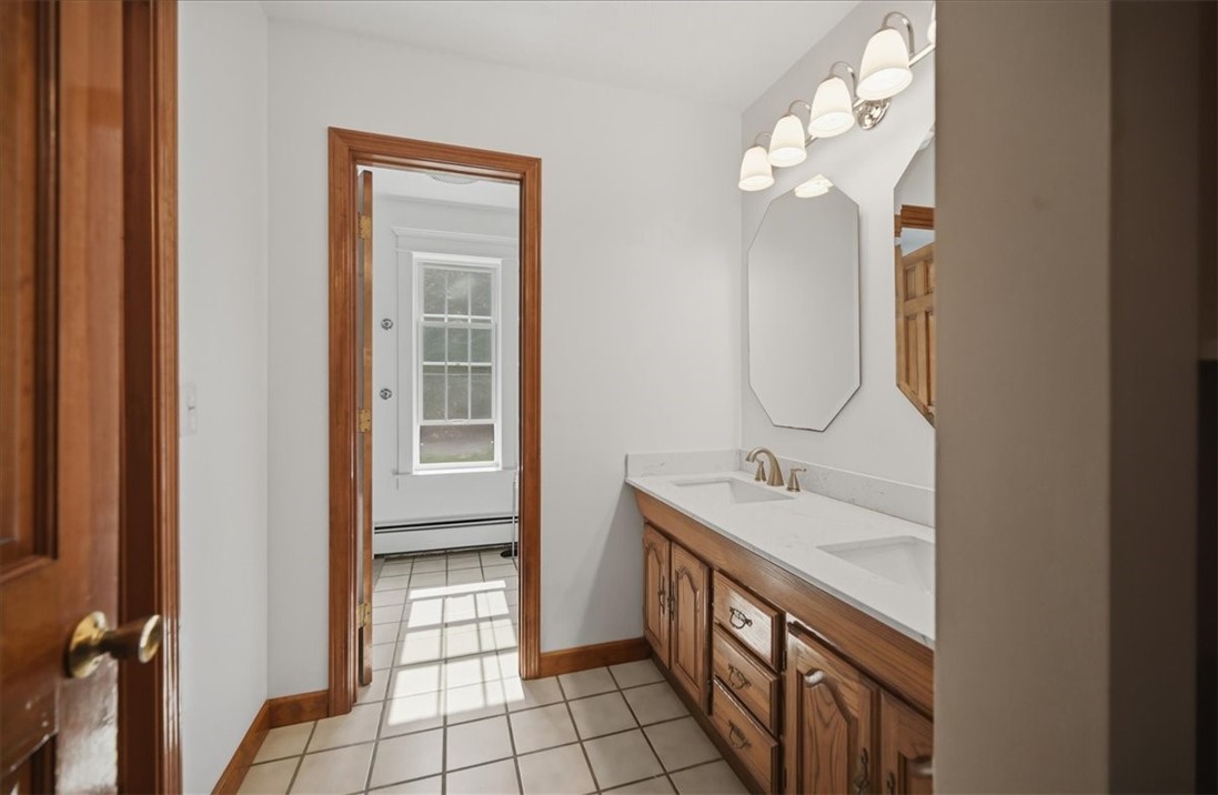 884 Reynolds Road Glocester, RI 02814 - Photo 37 of 49 Gallery Image 37
