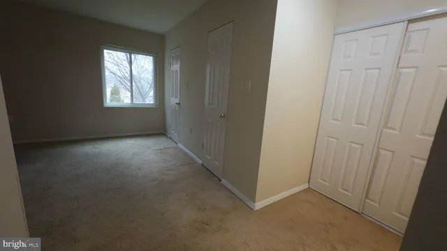 $250,000 | 420 Girard Street, Unit 121, Gaithersburg, MD 20877