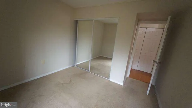 $250,000 | 420 Girard Street, Unit 121, Gaithersburg, MD 20877