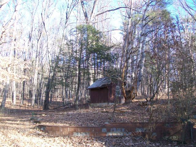 4639 Dickerson Road Roanoke, VA 24014 - Photo 20 of 21 shed