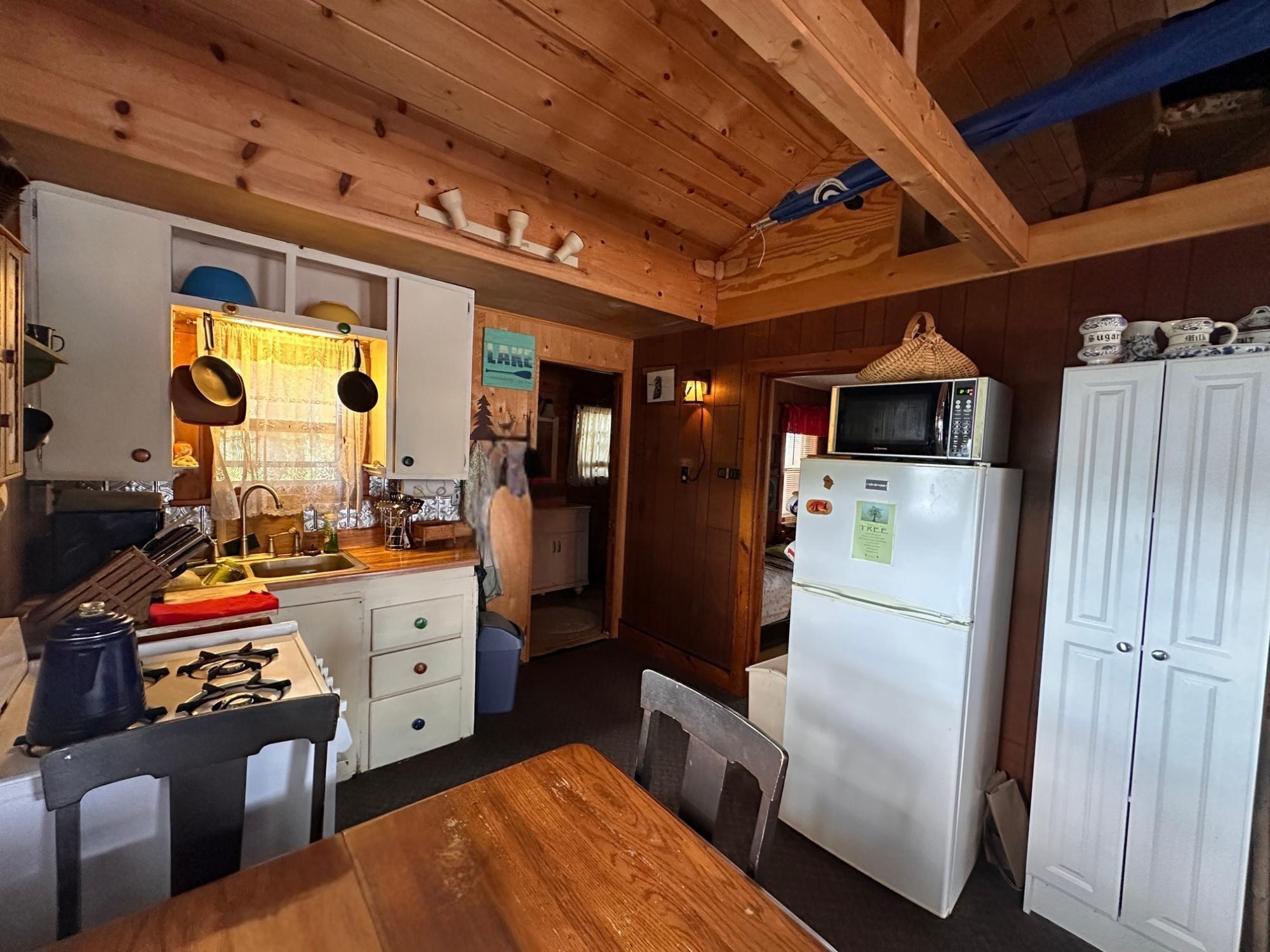 5147 Pontoon Road, Unit 1 Tomahawk, WI 54487 - Photo 7 of 39 Gallery Image 7