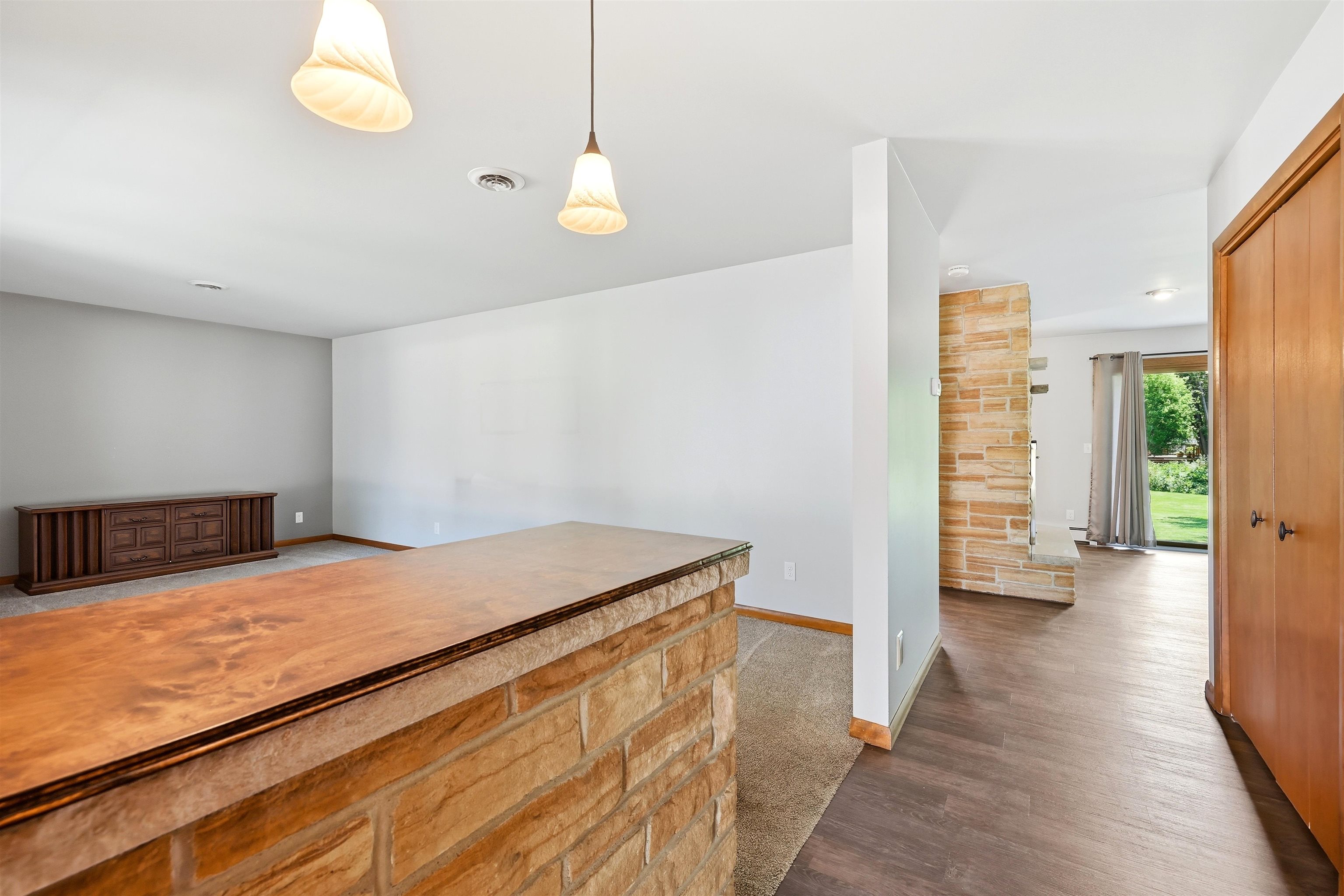 211 Meadow Street Stevens Point, WI 54481 - Photo 8 of 54 Gallery Image 8