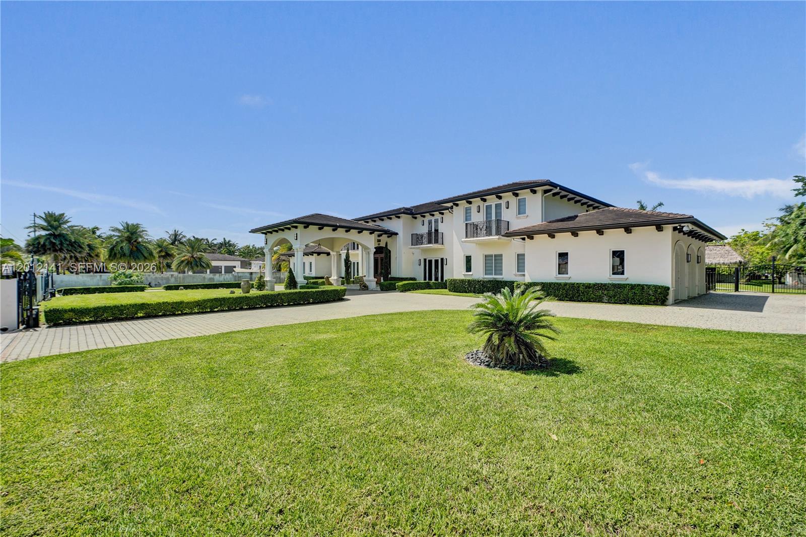 12401 Southwest 45th Street Miami, FL 33175 - Photo 14 of 79