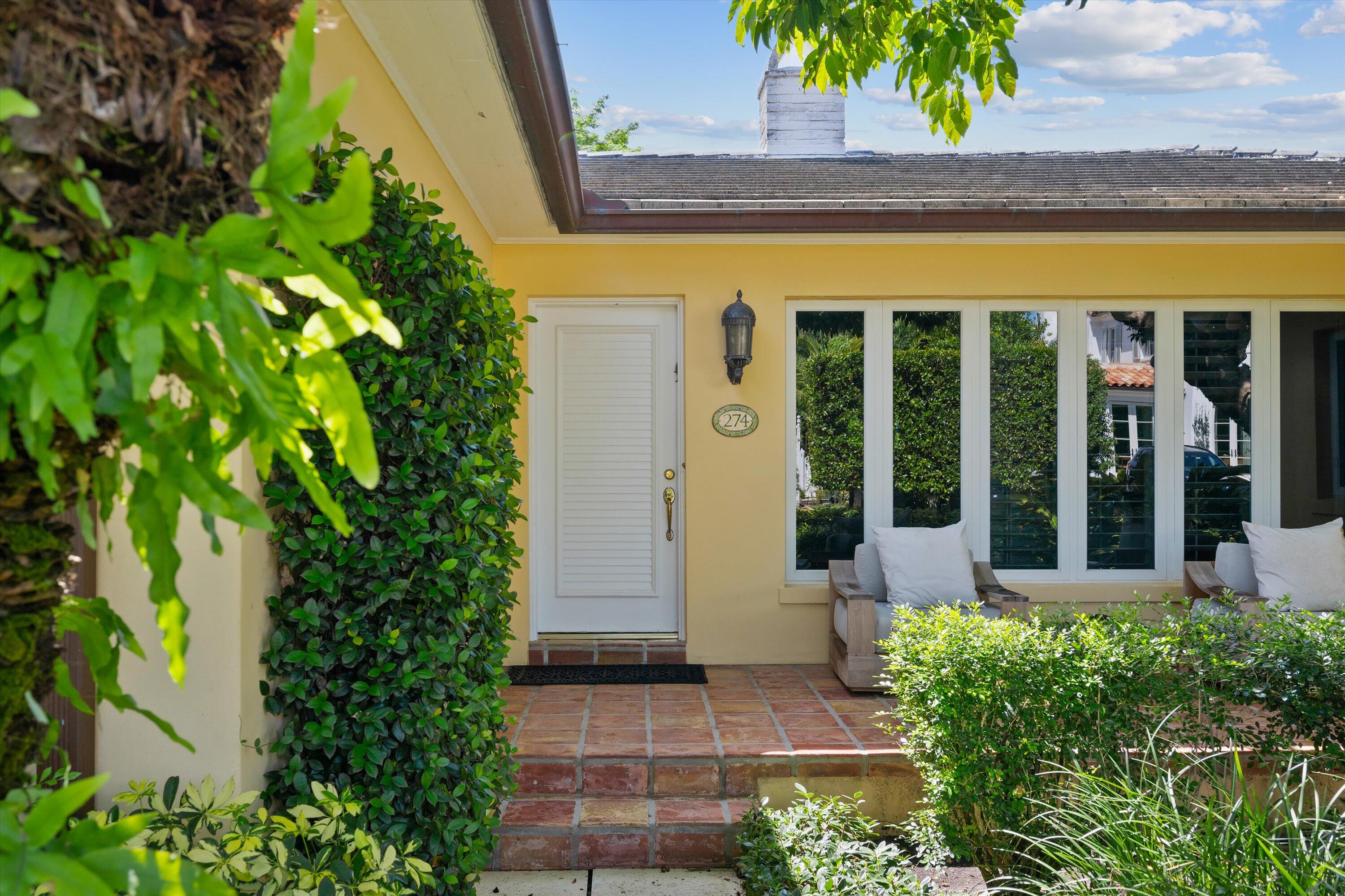 274 Monterey Road Palm Beach, FL 33480 - Photo 8 of 53 Exterior Charm
