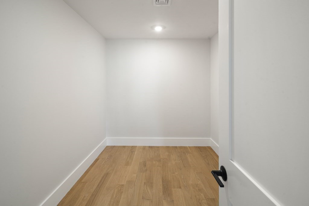 27 Coolidge Avenue Needham, MA 02492 - Photo 31 of 39 a view of small space