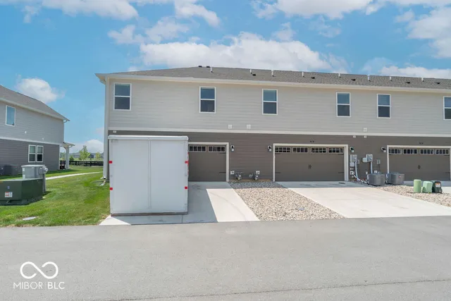 $317,499 | 17352 Rancorn Place, Westfield, IN 46074