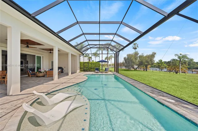 $1,299,000 | 1311 Riverbend Drive, LaBelle, FL 33935