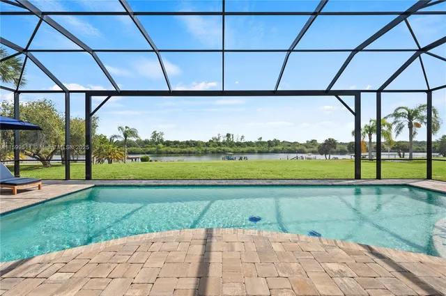 $1,299,000 | 1311 Riverbend Drive, LaBelle, FL 33935