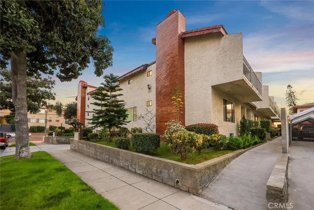 $868,000 | 303 North Stoneman Avenue, Unit A, Alhambra, CA 91801