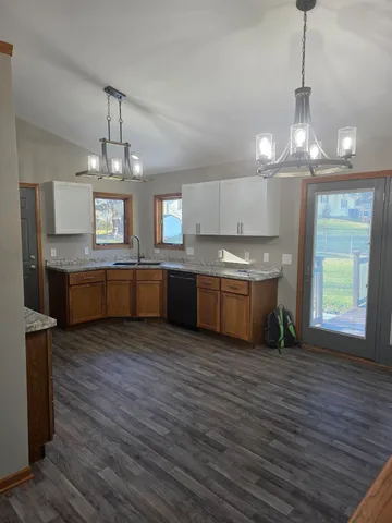 $349,900 | 731 Sherwood Lane, Jefferson, WI 53549