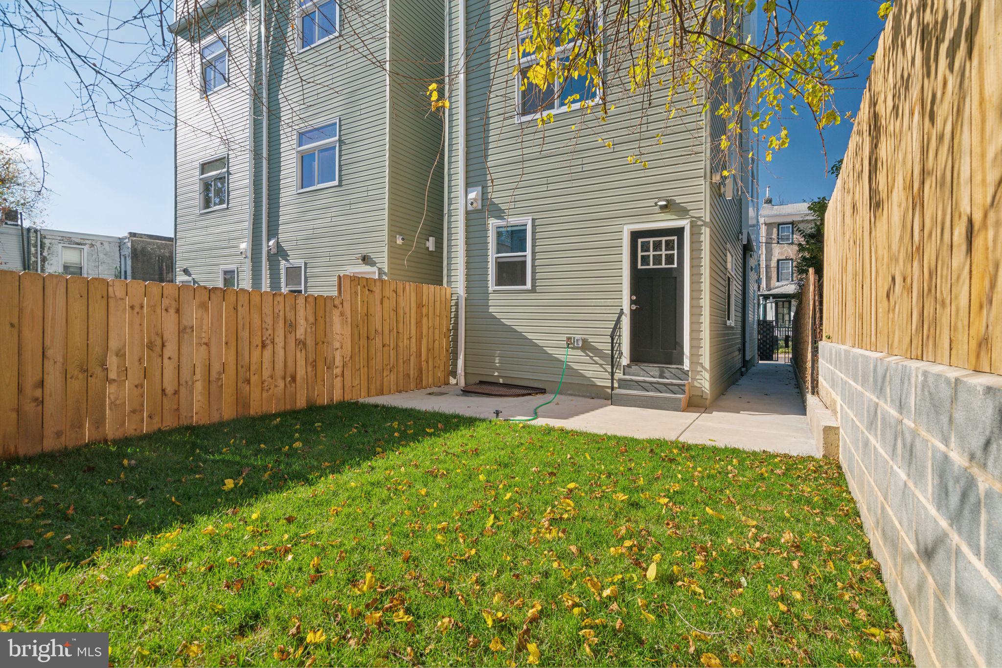 42 Good Street Philadelphia, PA 19119 - Photo 38 of 43