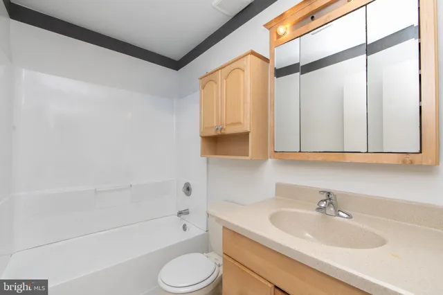 $349,900 | 606 Kings Croft Drive, Cherry Hill, NJ 08034