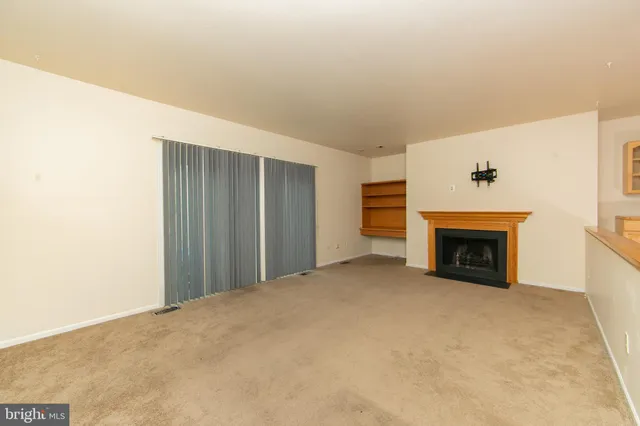 $349,900 | 606 Kings Croft Drive, Cherry Hill, NJ 08034