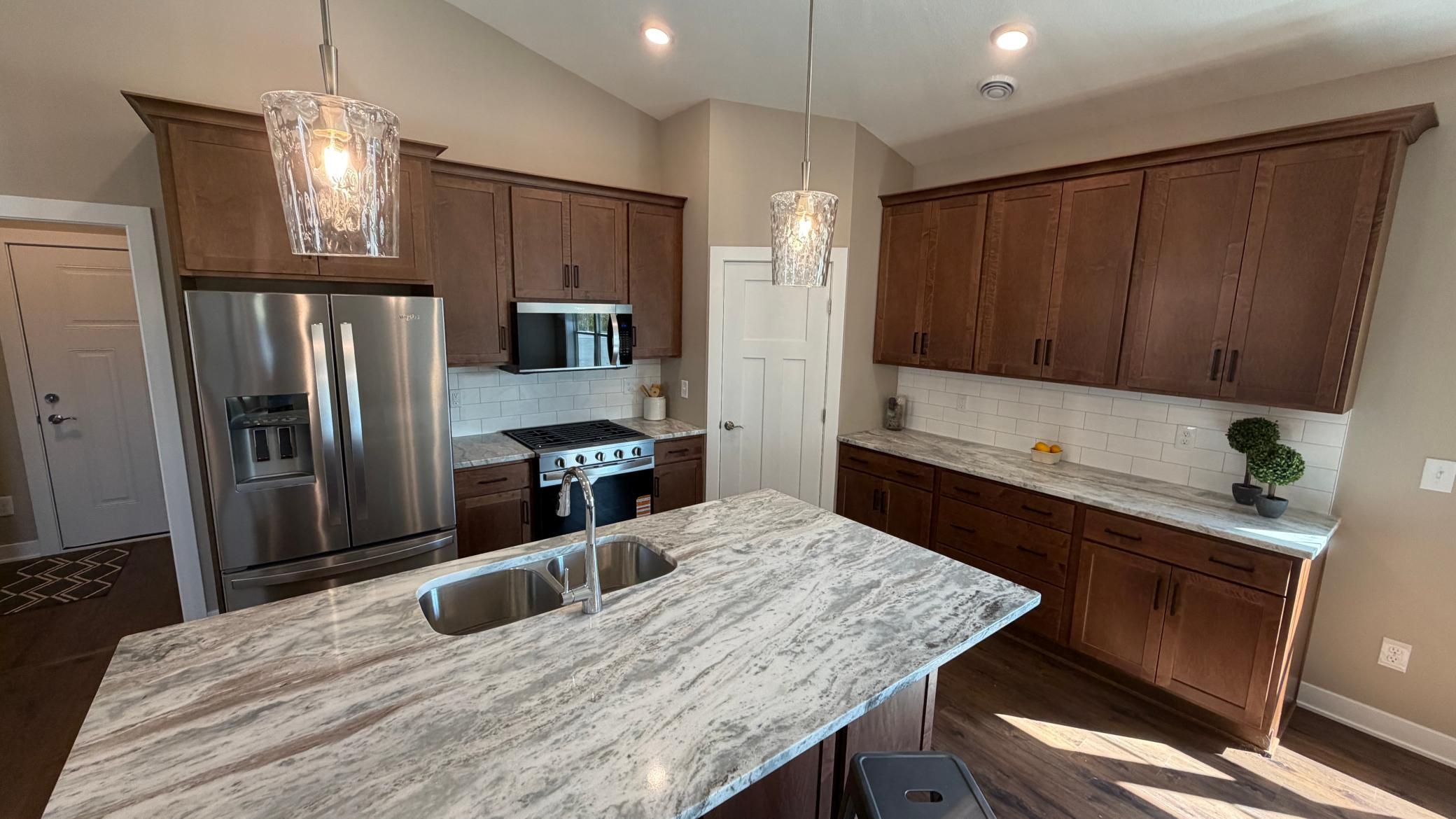 1400 Prairie Place Northwest Kasson, MN 55944 - Photo 4 of 11