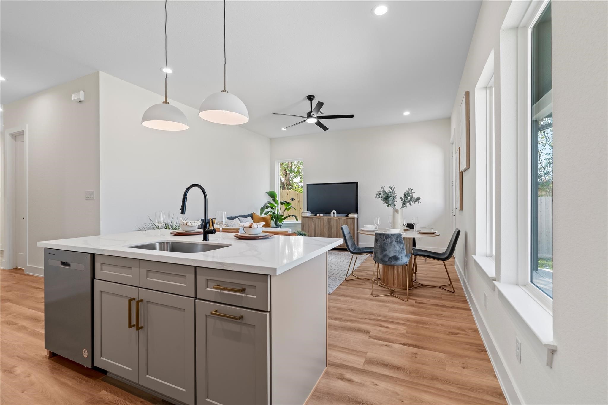 6532 Weston Street, Unit A Houston, TX 77021 - Photo 8 of 29 a view of a kitchen from a dining room