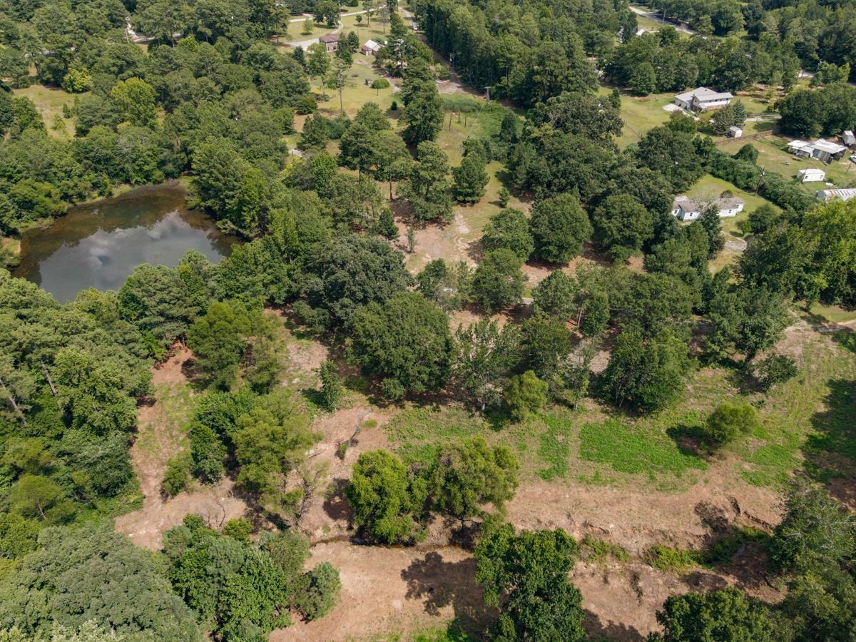 145 Robin Drive Fountain Inn, SC 29644 - Photo 5 of 36