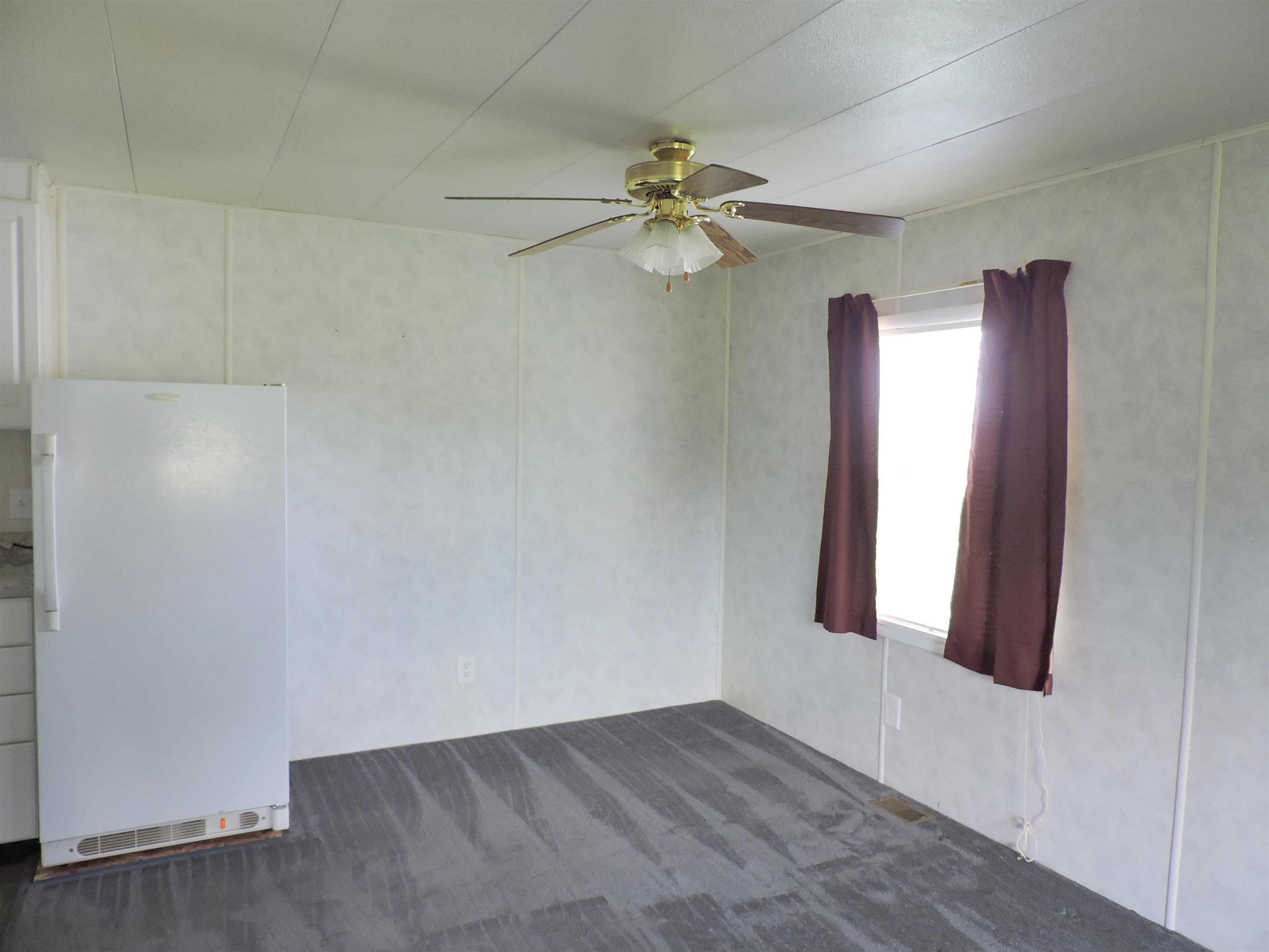 4105 North Mackinaw Road Pinconning, MI 48650 - Photo 11 of 27