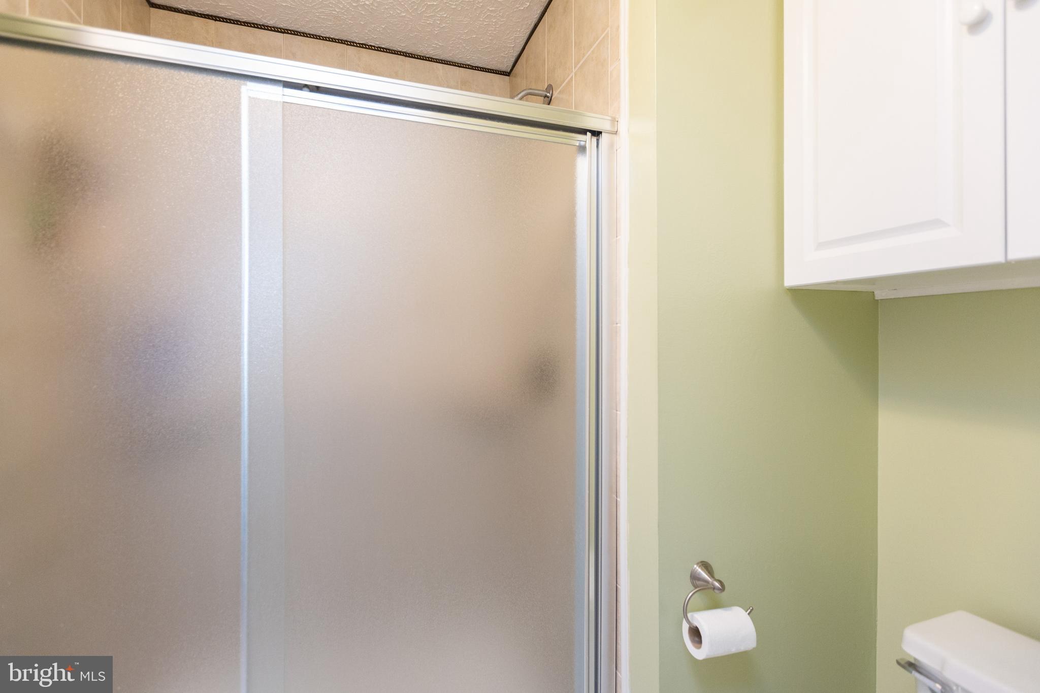 6571 Whetstone Drive Frederick, MD 21703 - Photo 20 of 41 Primary Bedroom Full Bath