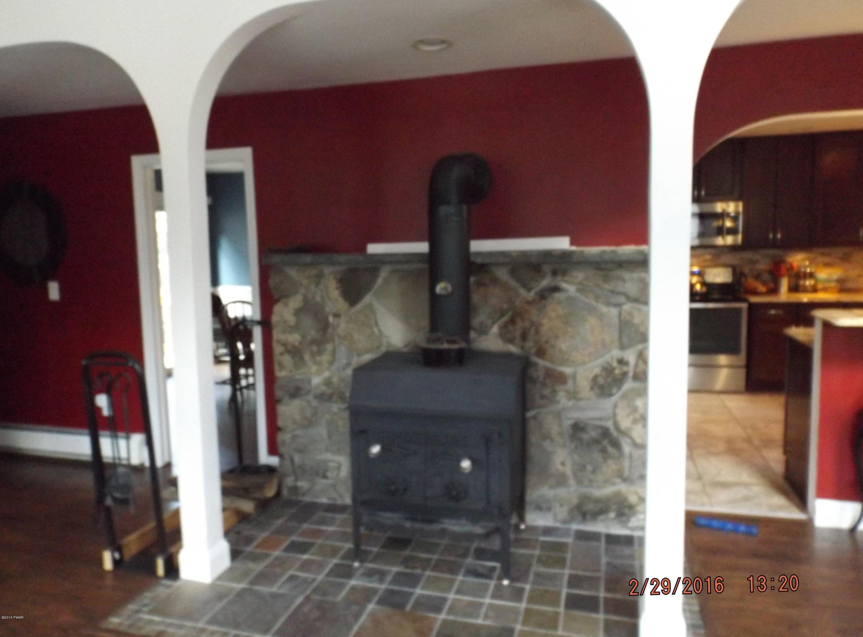 156 Pedersen Ridge Road Milford, PA 18337 - Photo 10 of 32 DSCF1722