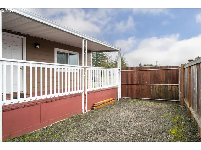 $175,000 | 485 Scotts Glen Drive, Springfield, OR 97477