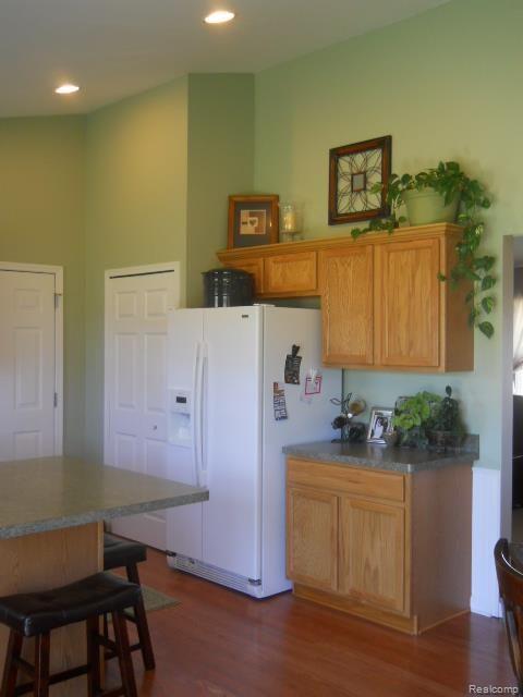 7784 West Lange Road Fowlerville, MI 48836 - Photo 11 of 28 vaulted ceilings, recessed lighting