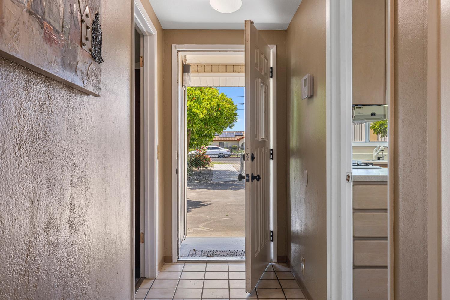3824 Hubbard Road Stockton, CA 95215 - Photo 6 of 79