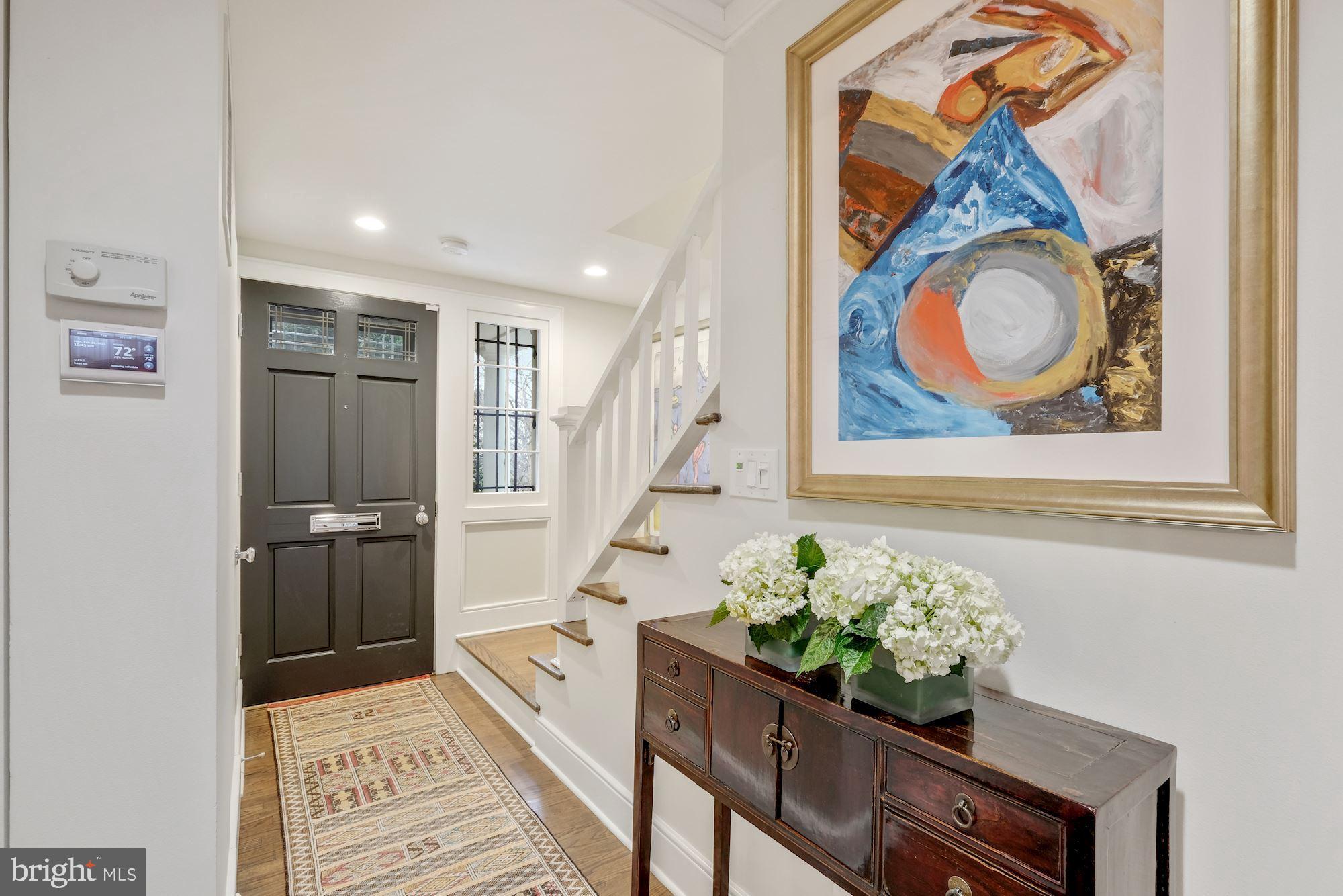 2810 R Street Northwest Washington, DC 20007 - Photo 15 of 30 Plenty of wall space for art