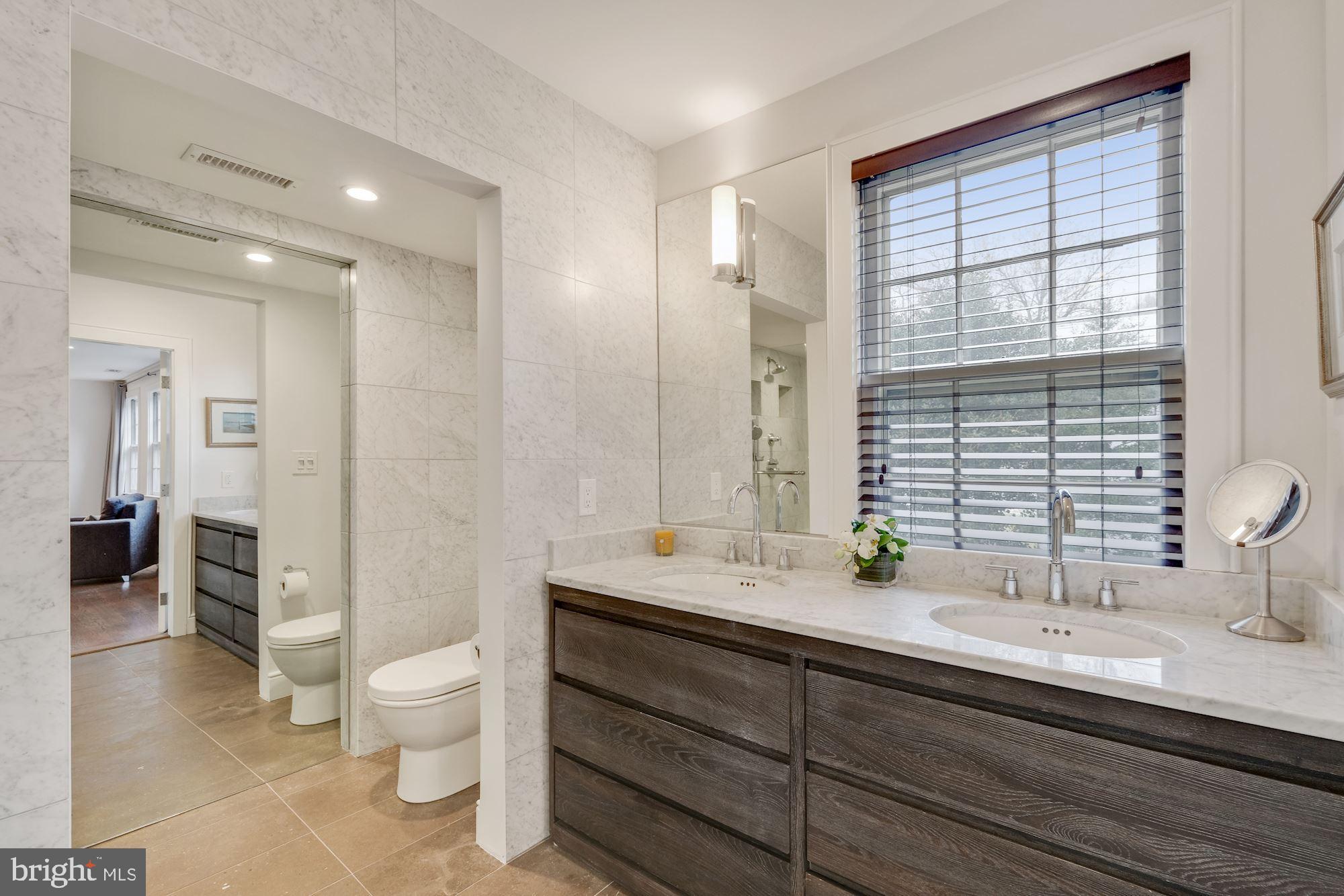 2810 R Street Northwest Washington, DC 20007 - Photo 20 of 30 Double vanity with marble counters