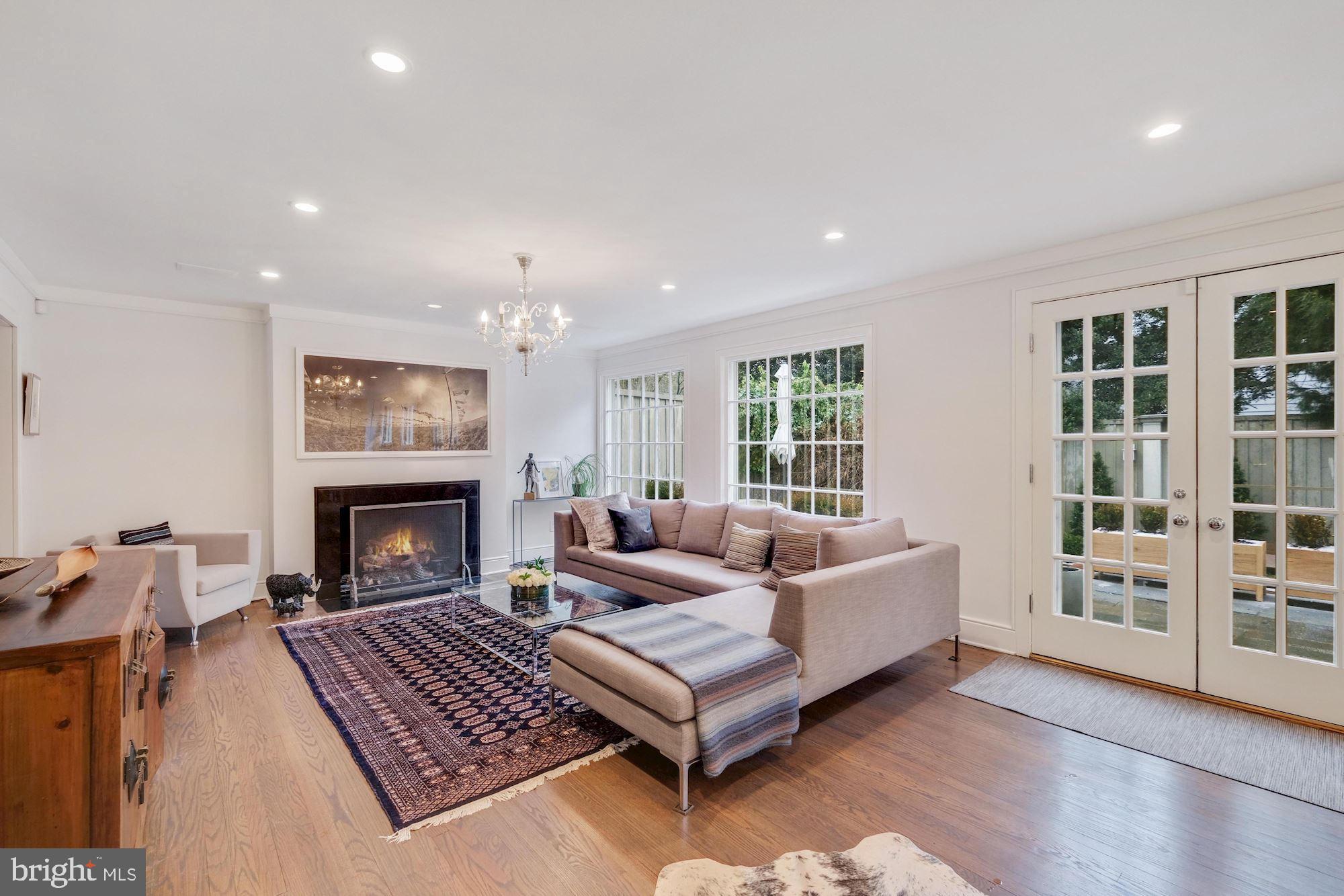2810 R Street Northwest Washington, DC 20007 - Photo 4 of 30 Handsome gas fireplace with granite surround