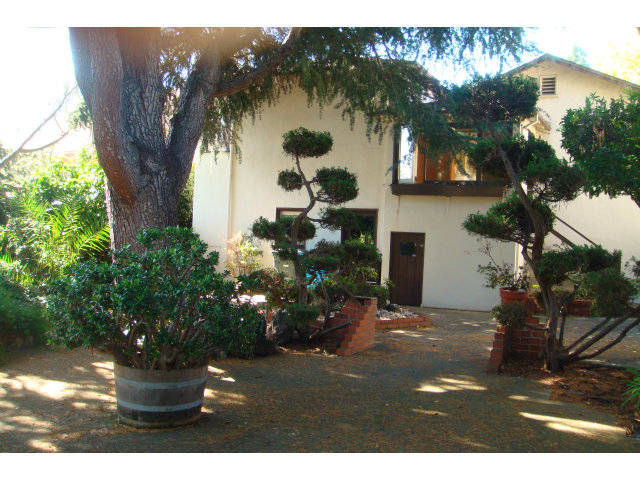 212 Dwight Road Burlingame, CA 94010 - Photo 5 of 8 Gallery Image 5
