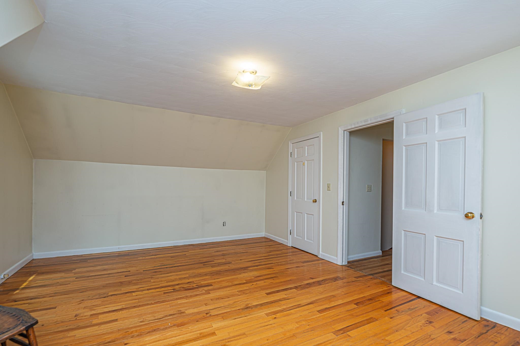 7 Squamscott Road Stratham, NH 03885 - Photo 33 of 46