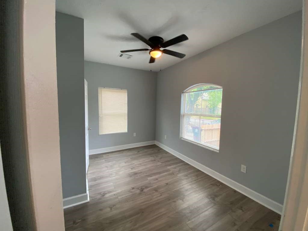 7033 Ave East Houston, TX 77011 - Photo 16 of 19