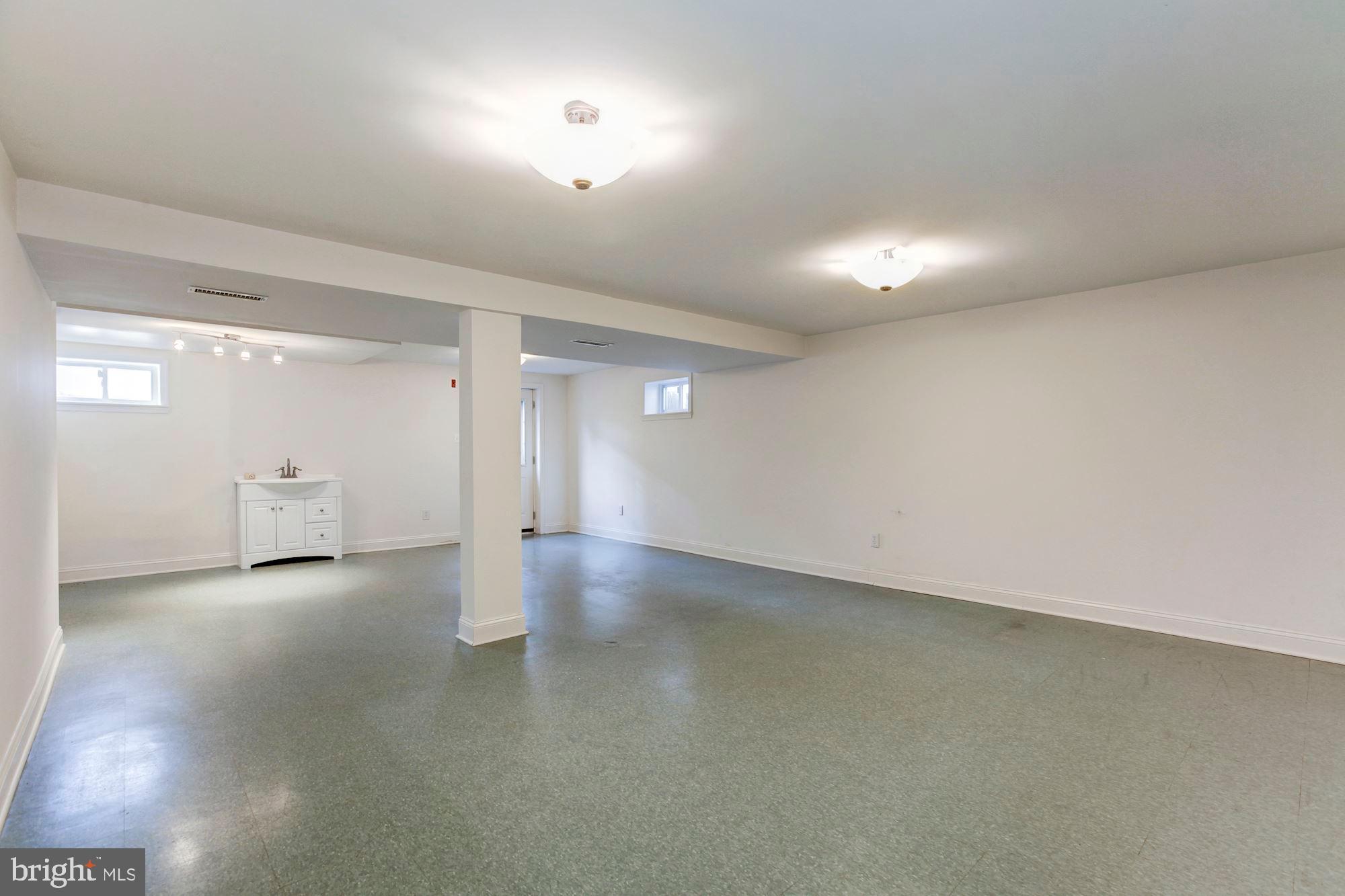 13200 Darnestown Road Gaithersburg, MD 20878 - Photo 40 of 49 Gallery Image 40