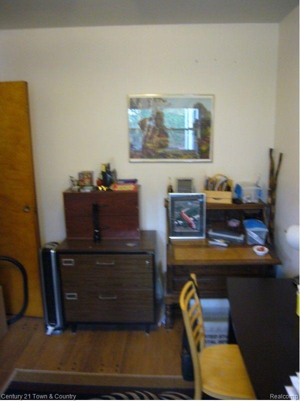 27885 Peppermill Road Farmington, MI 48331 - Photo 10 of 16 Peppermill 27885-BR2