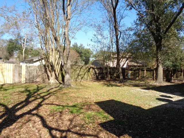 $1,995 | 15426 Swan Creek Drive, Houston, TX 77095