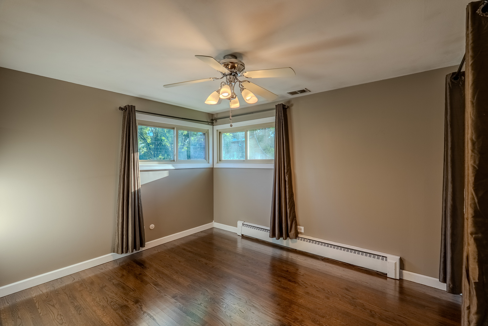 1116 North Westgate Road Mount Prospect, IL 60056 - Photo 12 of 29 Gallery Image 12