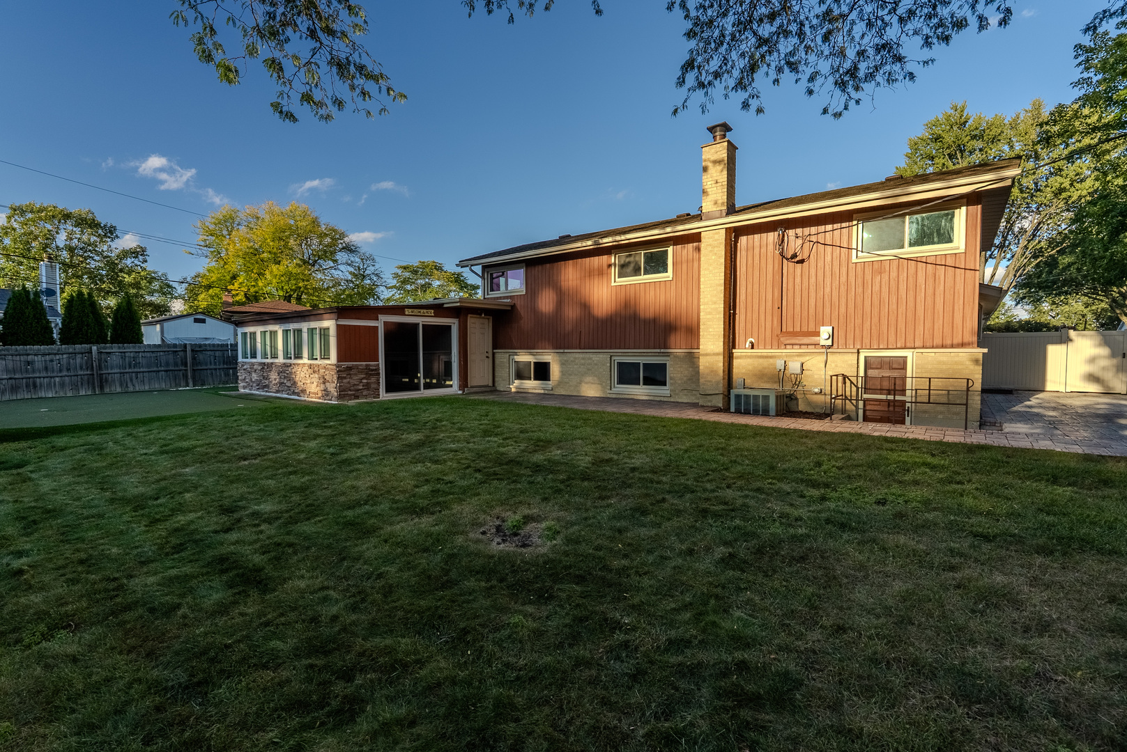 1116 North Westgate Road Mount Prospect, IL 60056 - Photo 22 of 29 Gallery Image 22