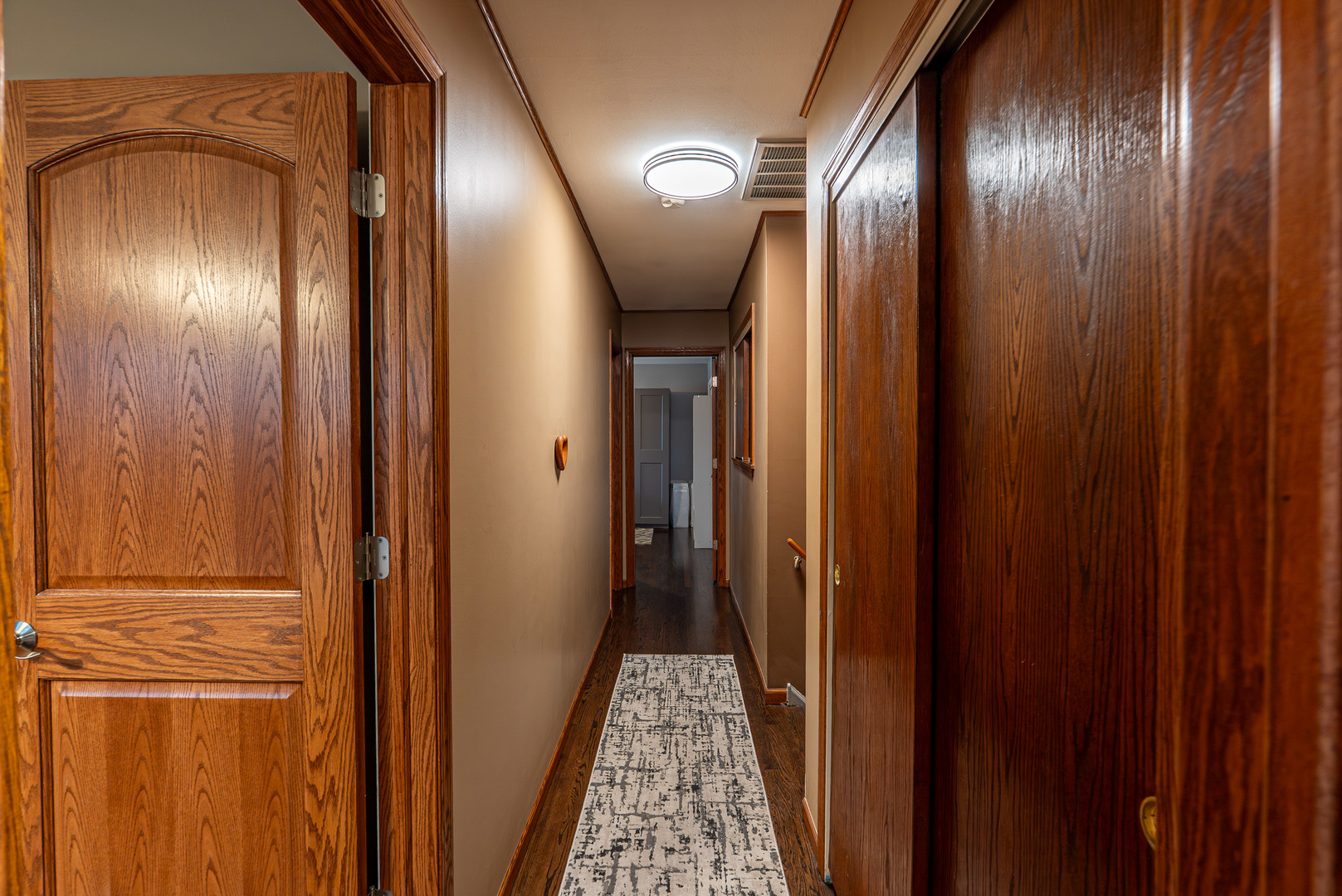 1116 North Westgate Road Mount Prospect, IL 60056 - Photo 10 of 29 Gallery Image 10